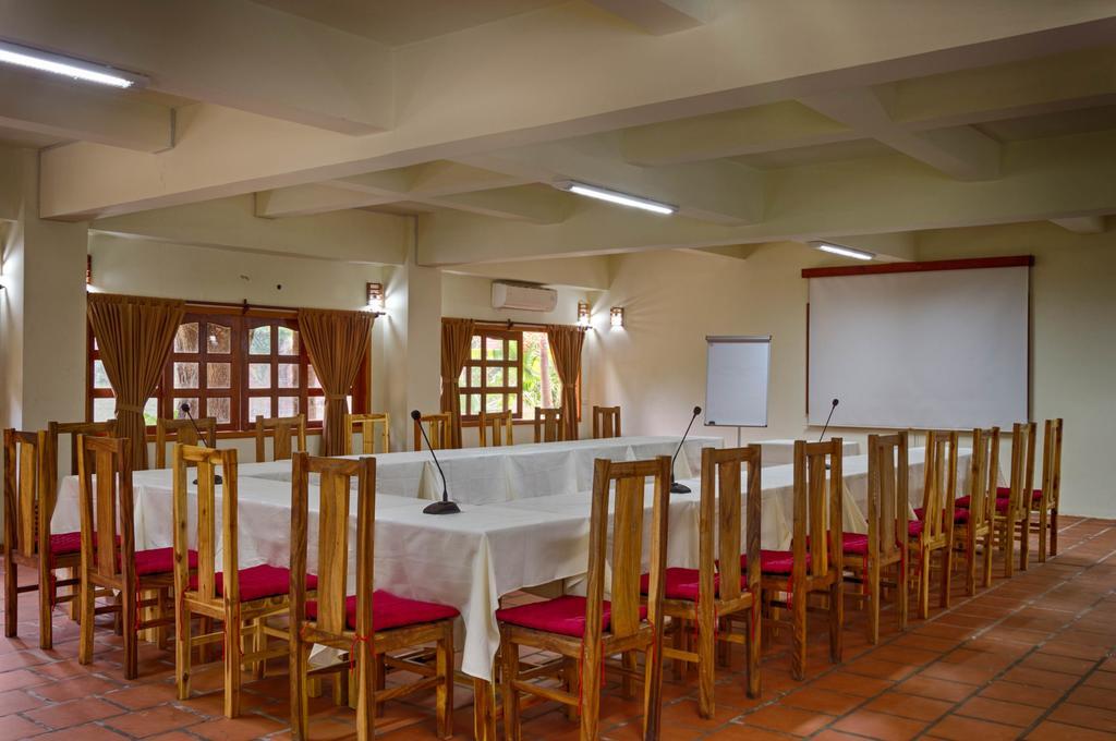 קפ Le Flamboyant Resort מראה חיצוני תמונה